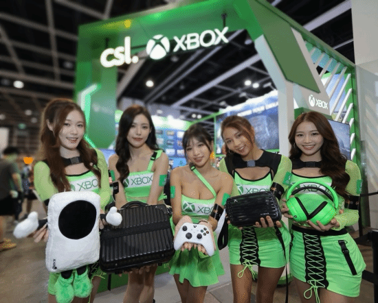 香港Xbox全是美女模特站台 欧美玩家:羡慕了!