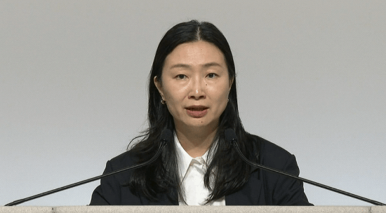 阻止停盘无望玩家炸锅了！发言人陶琳被疯狂P图恶搞